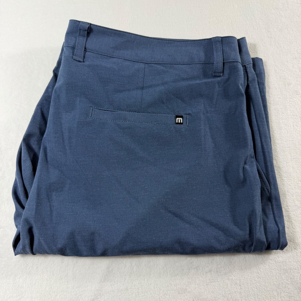 TravisMathew Golf Shorts Mens 40 Blue Performance Stretch Micro Stripe NWOT